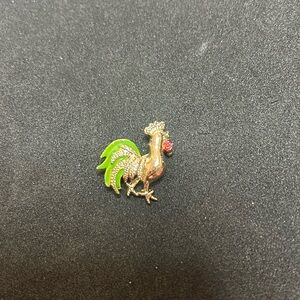 Rooster pin